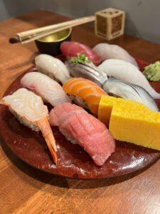 琉球海鮮 すし 浜焼 もんじゃ ほろろ_寿司10貫